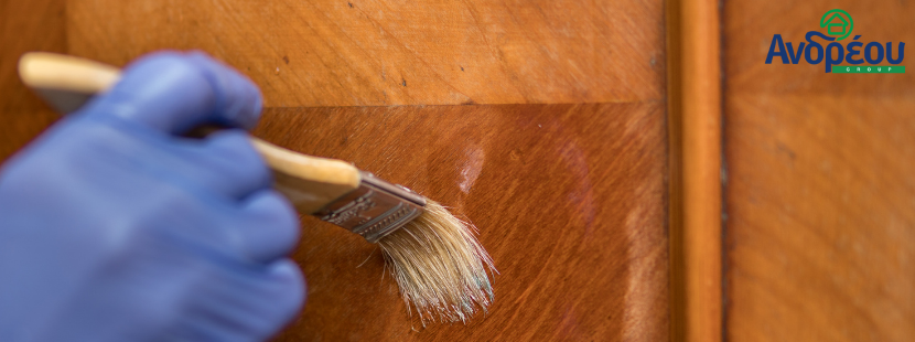 Varnish for chalk paint